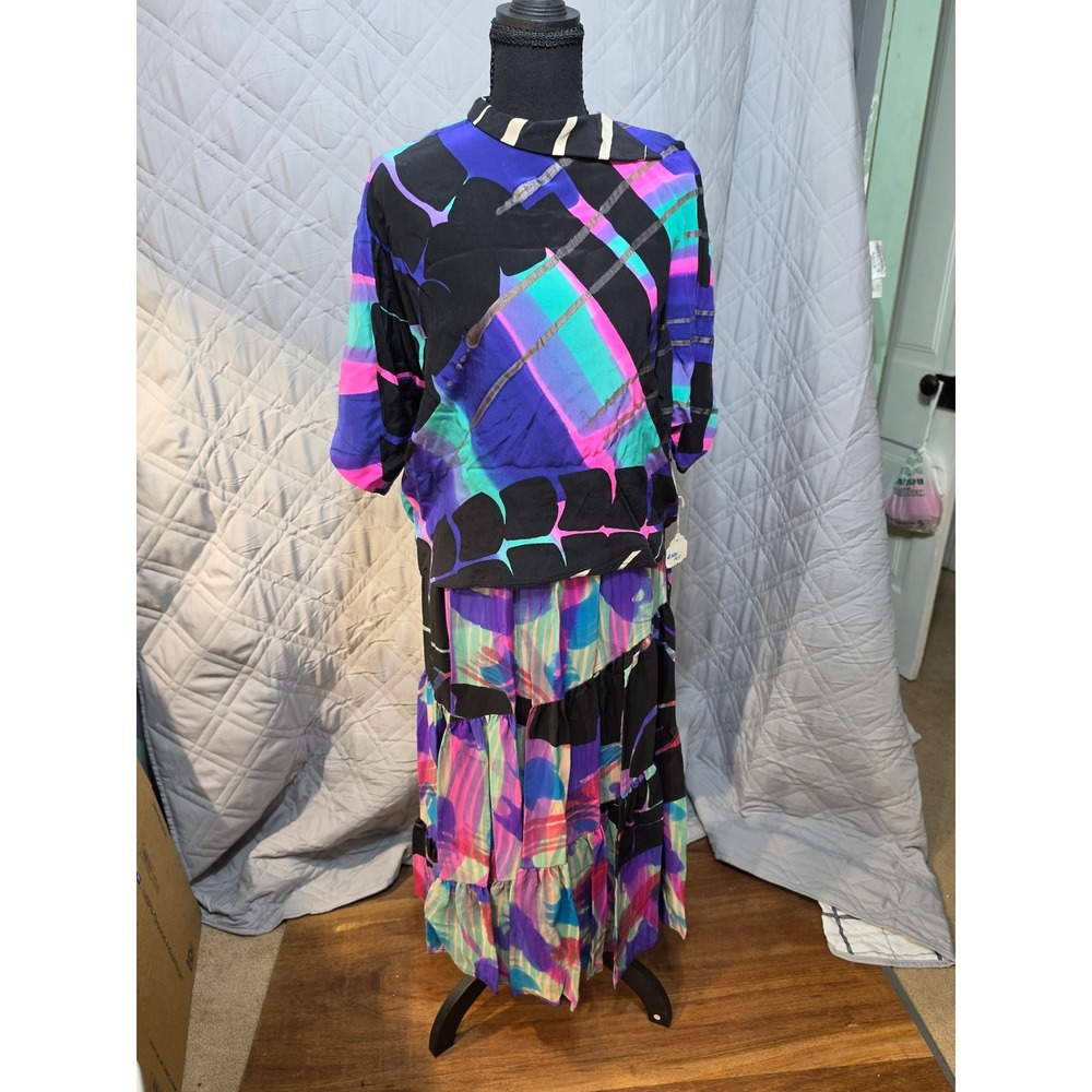 Vintage Babacho Chicago 100% Silk 2 Piece Set Abstract Print Skirt Blouse READ